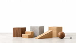 Abstrakte Holz- und Betonformen zur KI Richtlinie Unternehmen